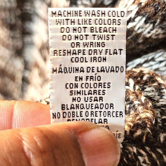 Black, Cream Cowl Neck Long Pull Over Sweater W Front Pockets. Size 1X. NWOT - Picture 5 of 11